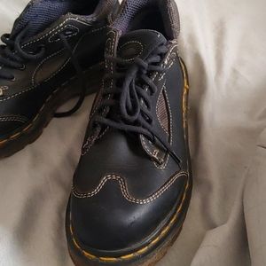 Dr Martens Boys size 5  Black Shoes (ladie 7.5)